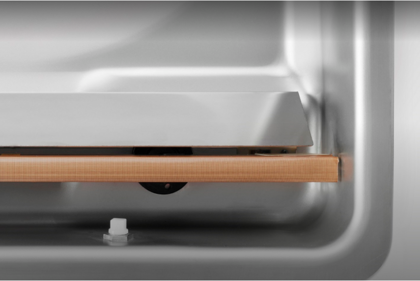 Deux plaque d'insertion inclinée pour produit liquide