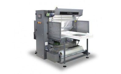 Shrink wrapper with sealing bar